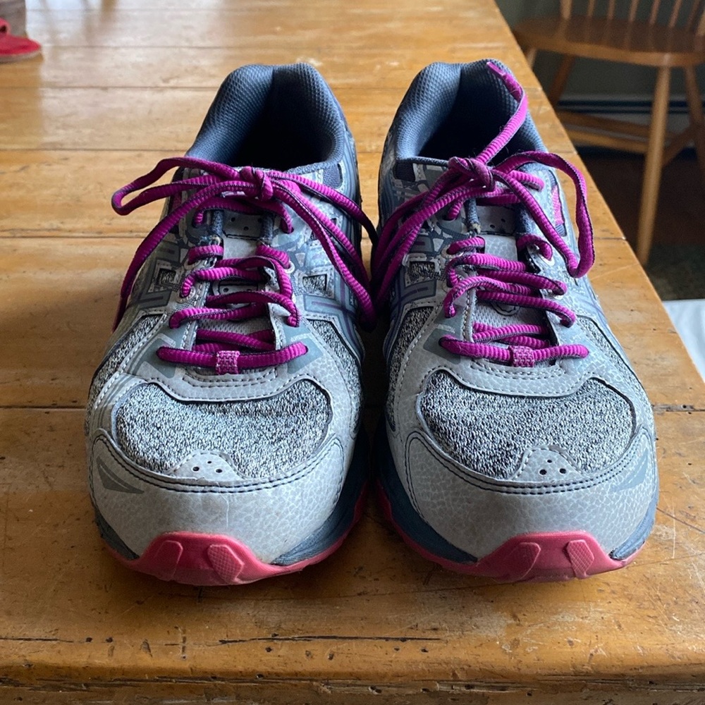 ASICS Gel-Venture 6, size 10 - Picture 2 of 5